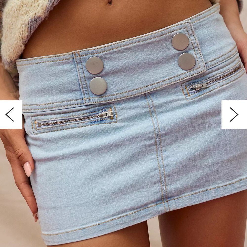 Urban Outfitters Denim Mini Skirt -size S
